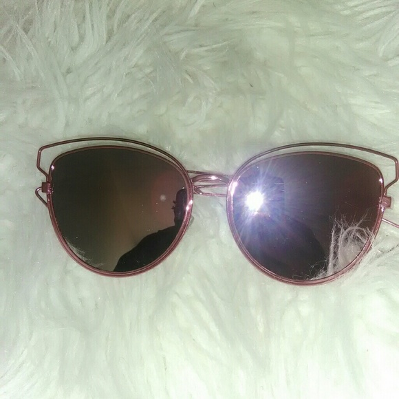 Sunglasses - Picture 2 of 2